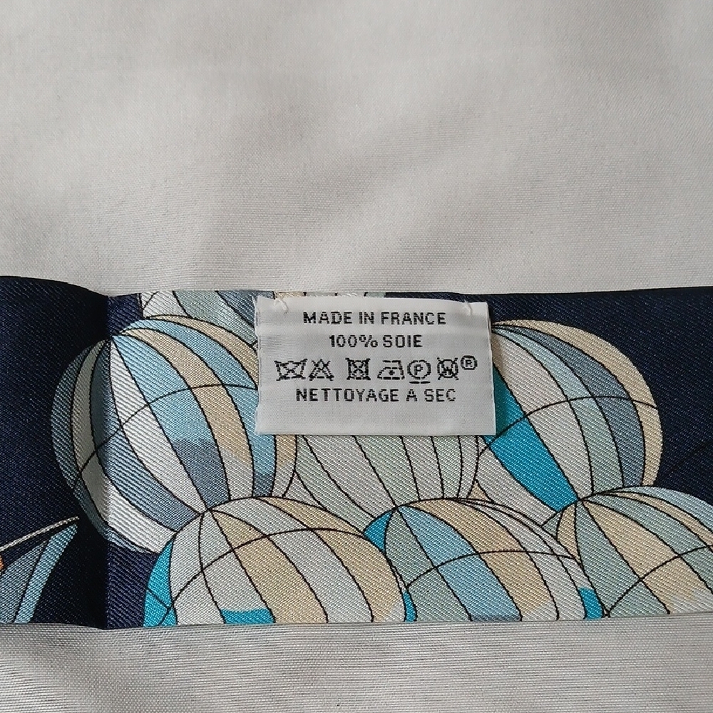 Hermes "Les Folies du Ciel" Silk Twilly Scarf - Picture 5 of 6